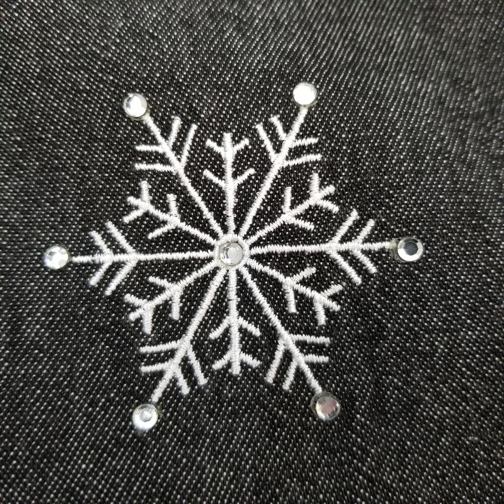 Quacker Factory Black Chambray Snowflake Button U… - image 4